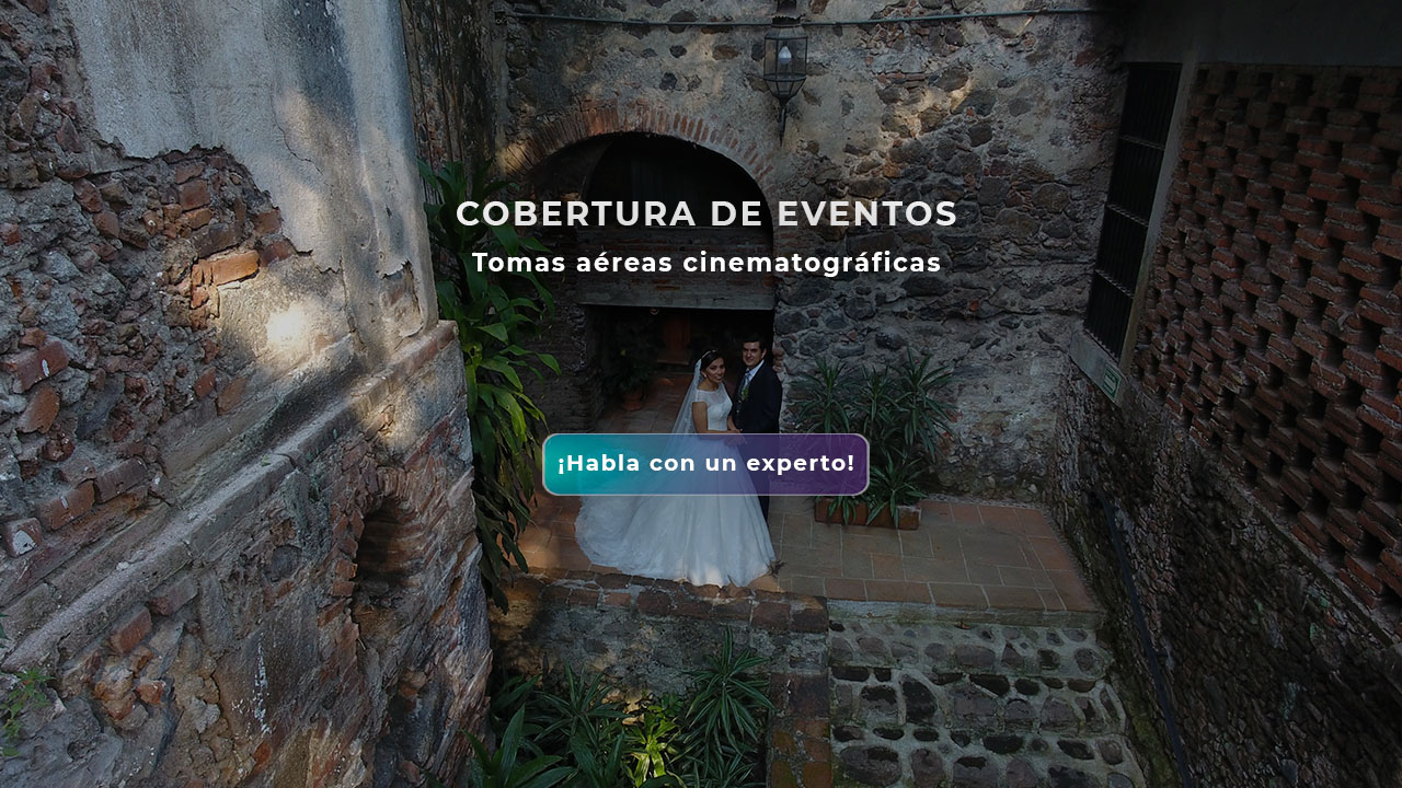 Cobertura aérea con drone para una boda en México, tomas dramáticas y profesionales