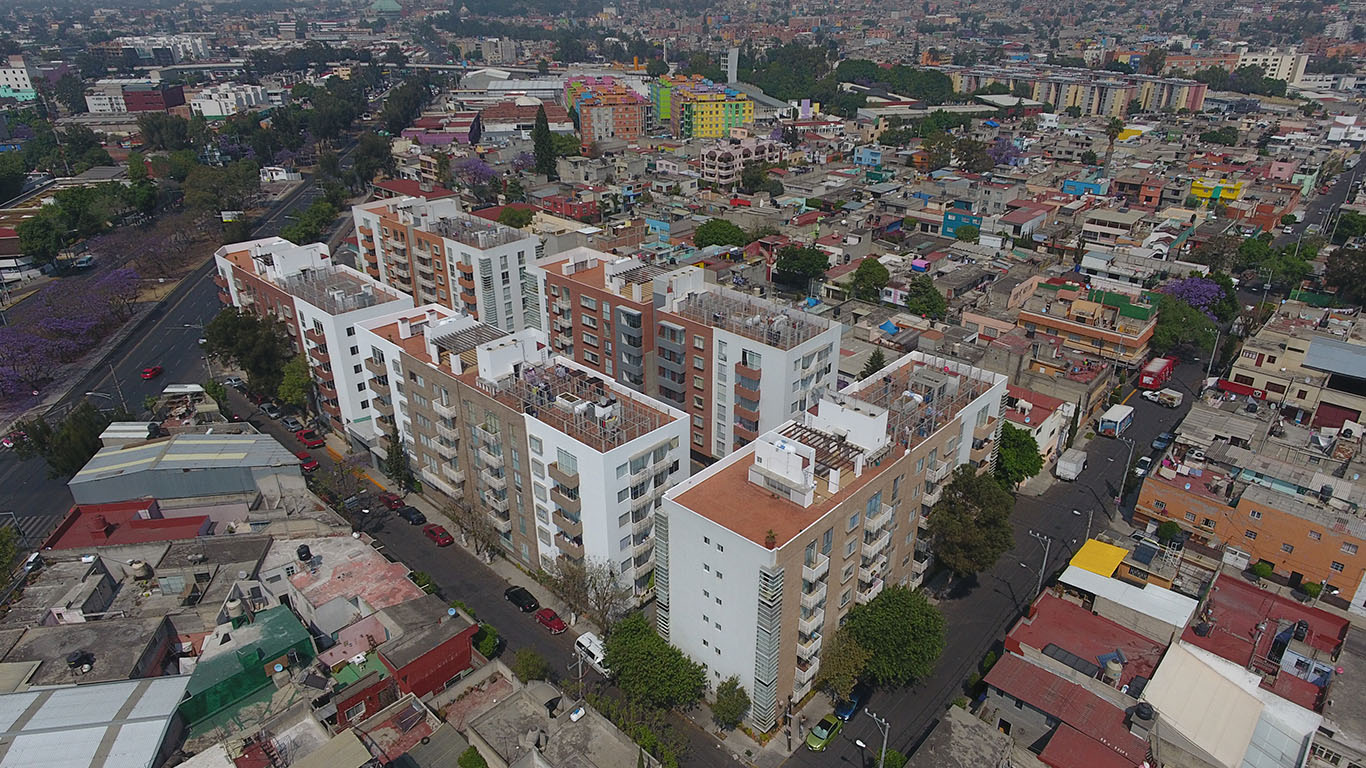 Control de avances con levantamiento aéreo